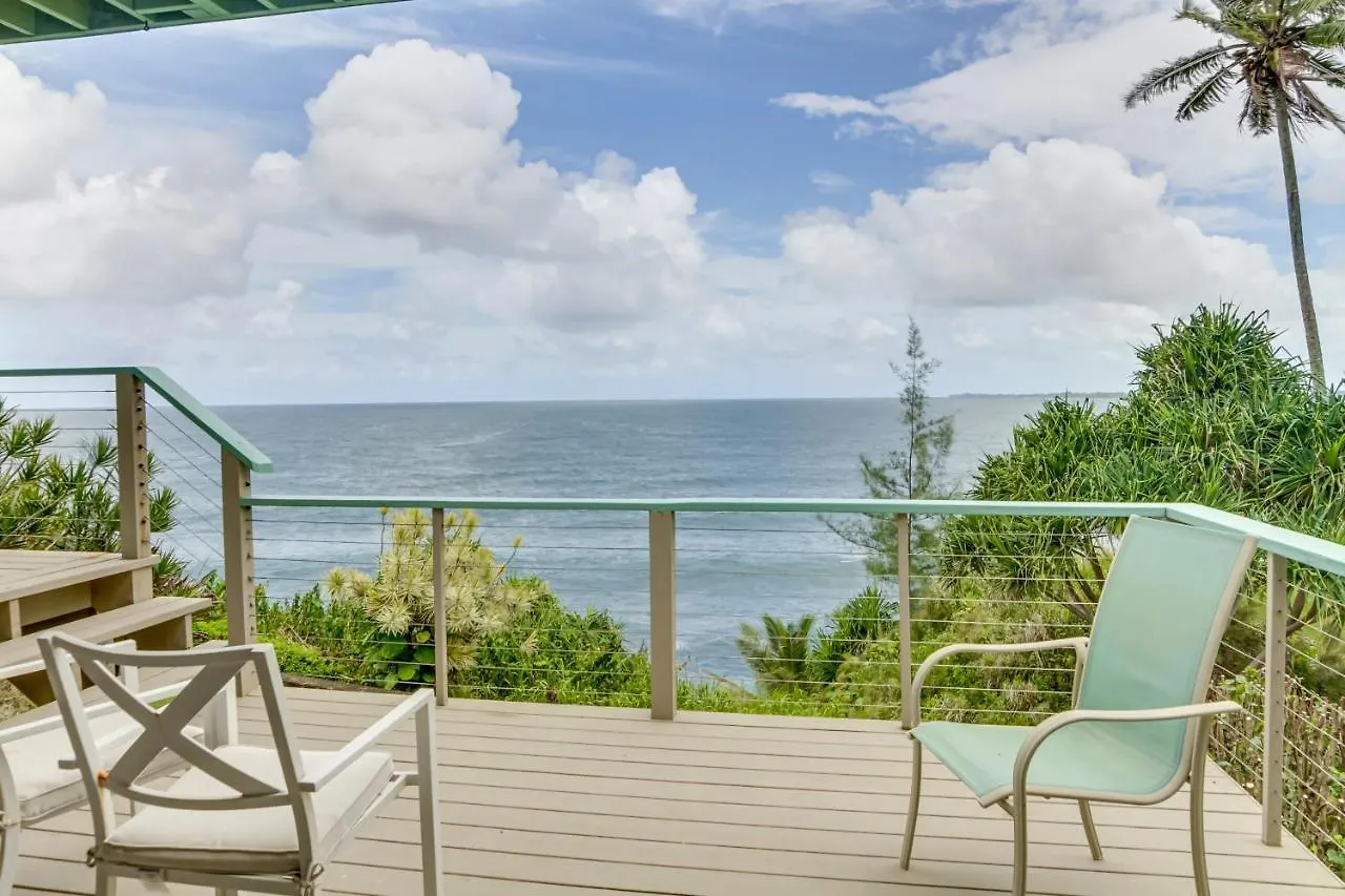 Hilo Home With Private Deck And Stunning Ocean Views! 0*,