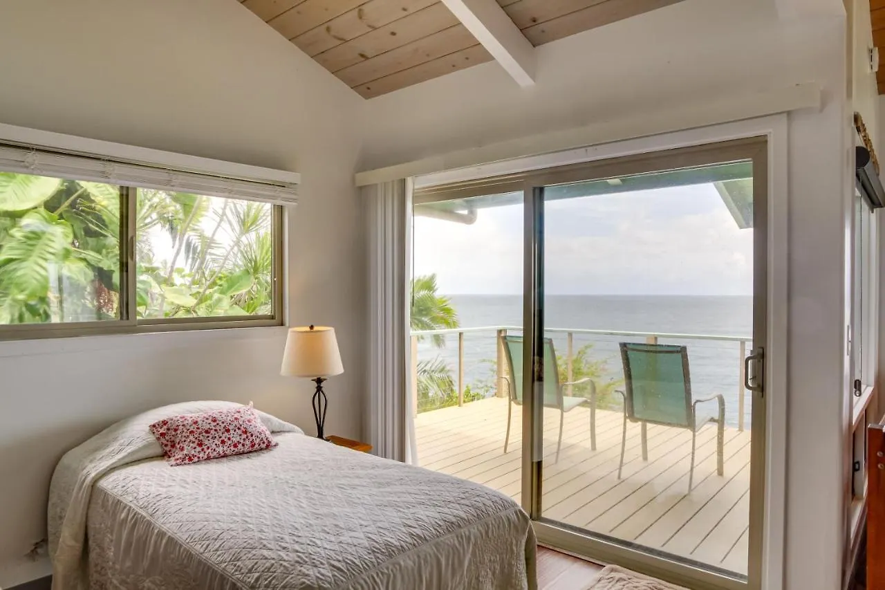 Hilo Home With Private Deck And Stunning Ocean Views! 0*,  United States